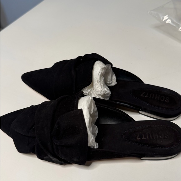 SCHUTZ Shoes - SCHUTZ Black Suede Bow Pointed-Toe Slip-On Mules